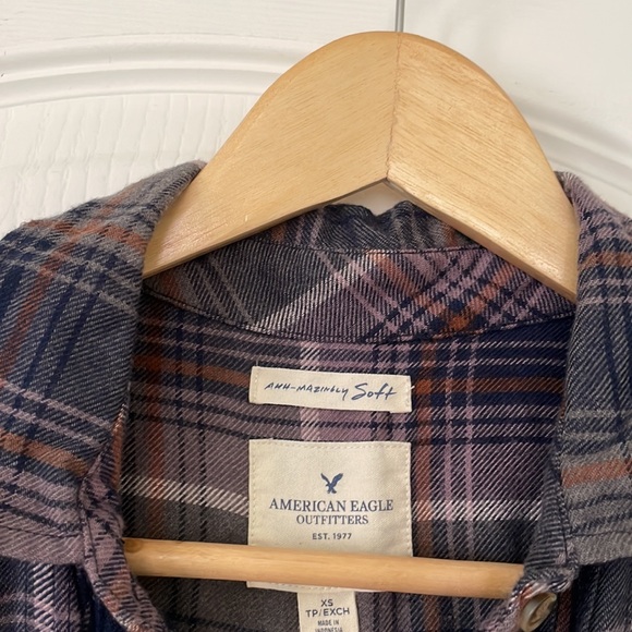 American Eagle Jegging Fit Flannel - Picture 2 of 3